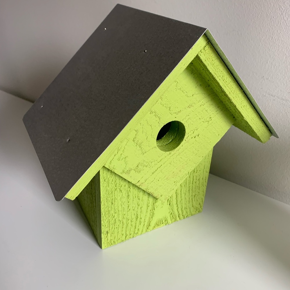 Green Birdhouse by Heartwood, NEW